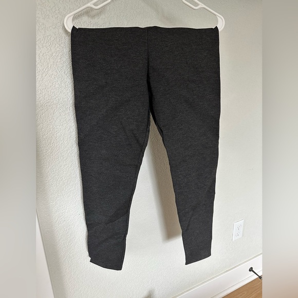 Brand new - Picture 2 of 3